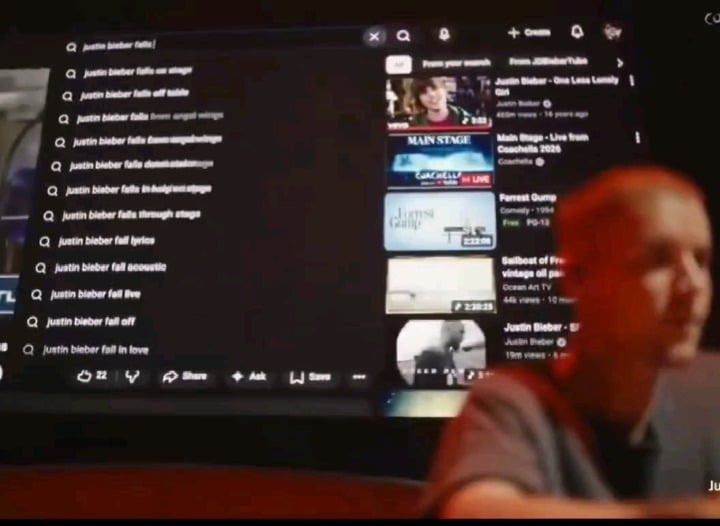 Justin Bieber showing old YouTube videos during his Coachella performance