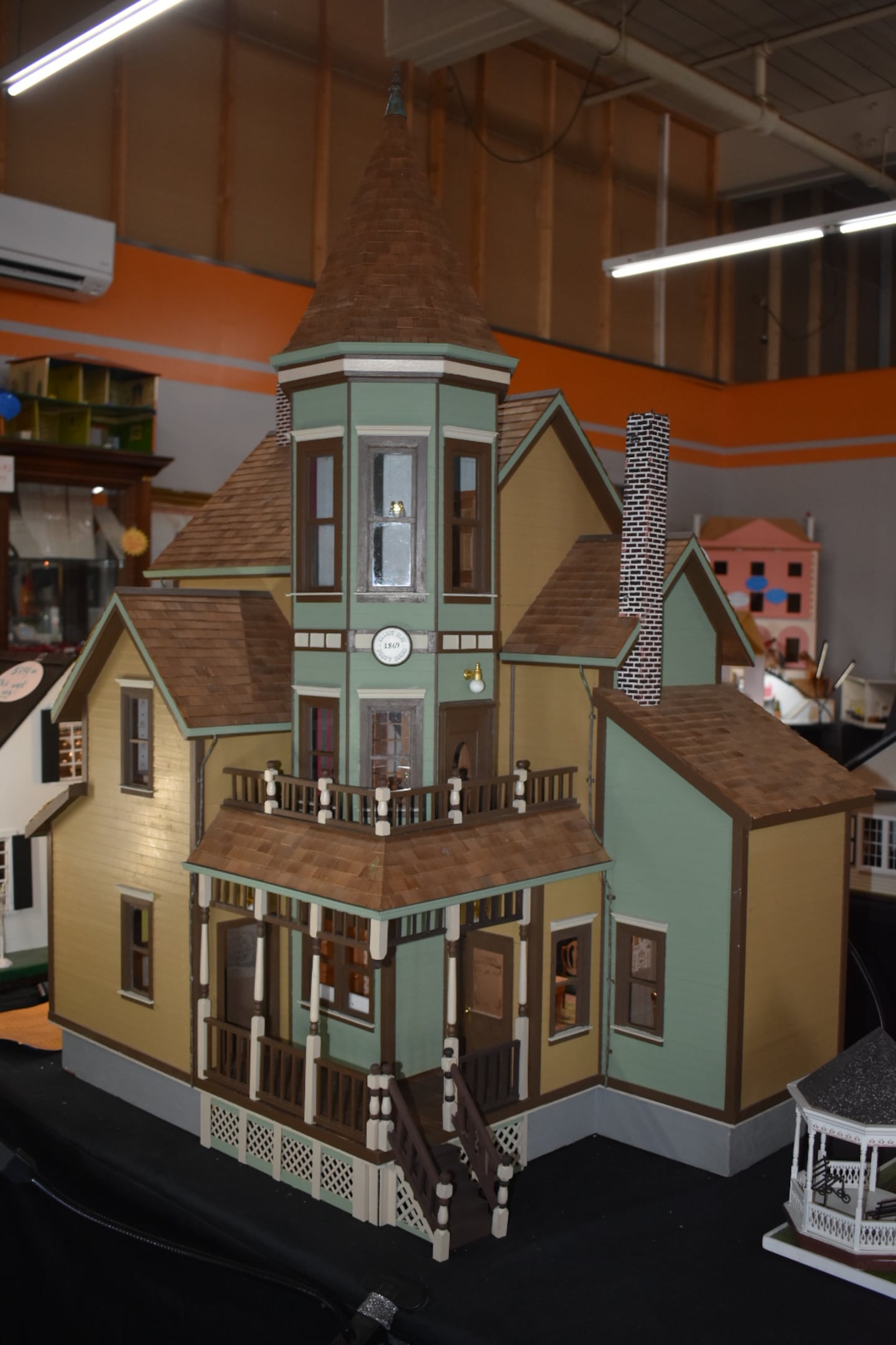 A dollhouse sold at Flip This Dollhouse.