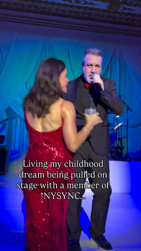 Joey Fatone’s recent trip to Mar-a-Lago went viral. Turns out he also performed there this past winter. A video of his performance was shared by Charly Arnolt, a sports broadcaster for the right-wing platform OutKick.