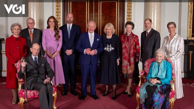 King Charles and the Royal Family See National Monument Designs for Queen Elizabeth's Tribute