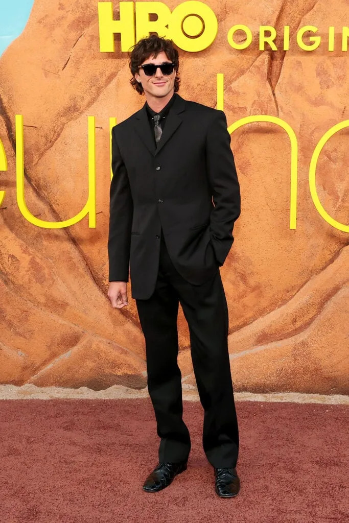 Jacob Elordi Euphoria Season 3 Premiere, Jacob Elordi Red Carpet, Bottega Veneta Suit, Bottega Veneta Euphoria Premiere, Jacob Elordi Menswear Style, Black Suit Red Carpet