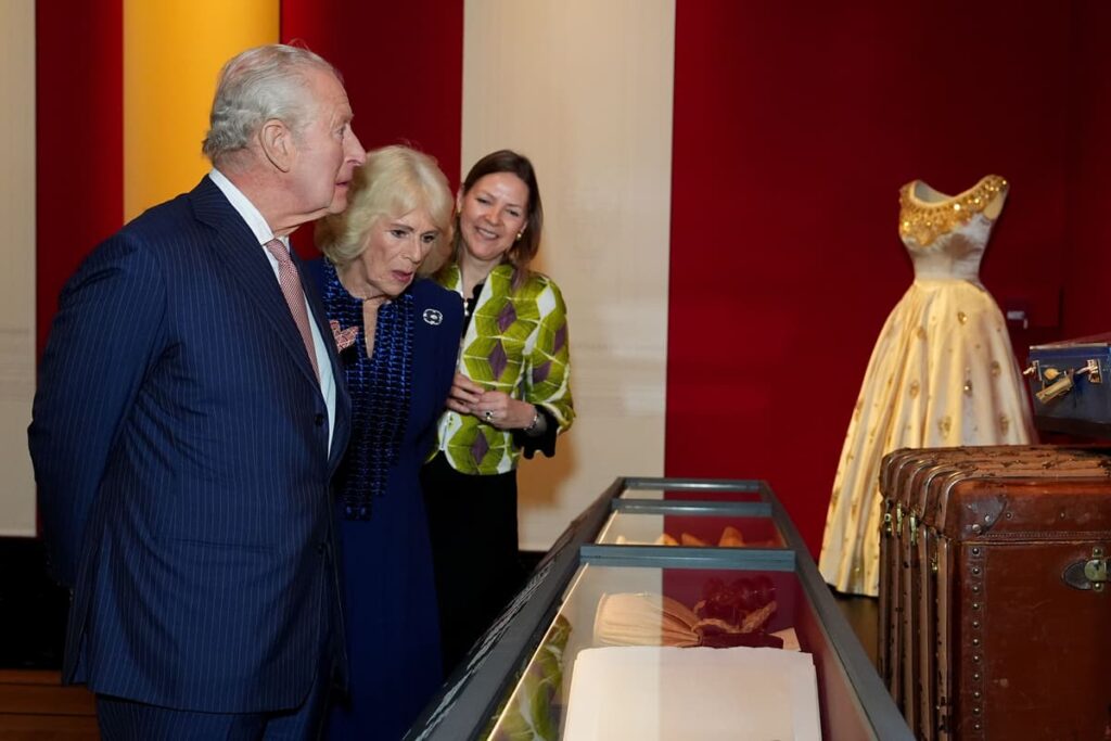 Charles sees late Queen’s quirky outfits at Buckingham Palace exhibition - London Evening Standard