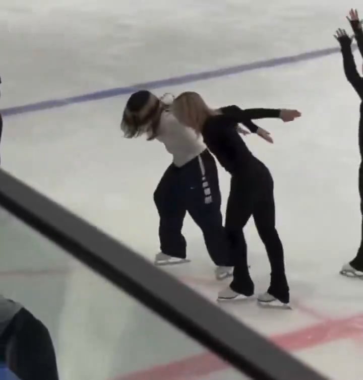 Alysa Liu and Amber Glenn doing Miss Grand Thailand Dada's dance