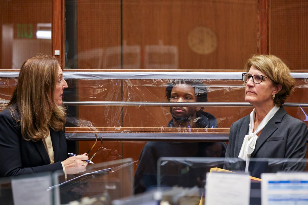 D4vd Ordered Chainsaws From Amazon To Dismember Teen, DA Says In Gruesome Filing