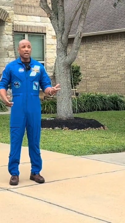 Artemis II Astronaut Victor Glover shares words of wisdom to his neighbors as he arrived home to a crowd: Let’s be this more. Let’s be neighbors. I don’t know if you heard me say it but God told us to love Him with all that we are and love our neighbors as ourselves