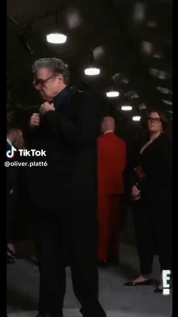 Oliver Platt “Glambot is my life”