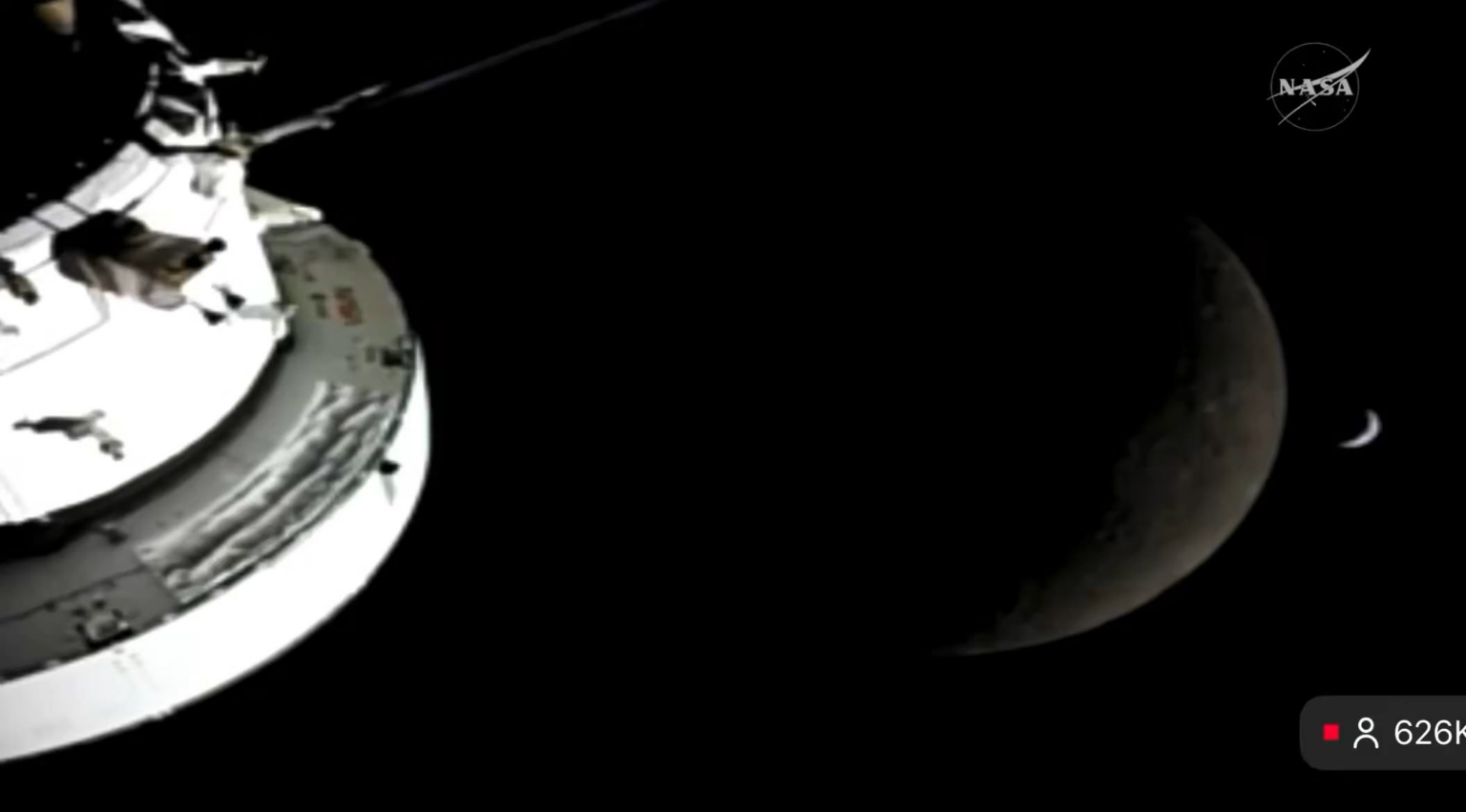 The Artemis II crew sends a message to humans as they prepare to temporarily lose radio contact signal behind the far side of the moon: “To all of you down there on Earth — and around Earth — We love you, from the moon.”