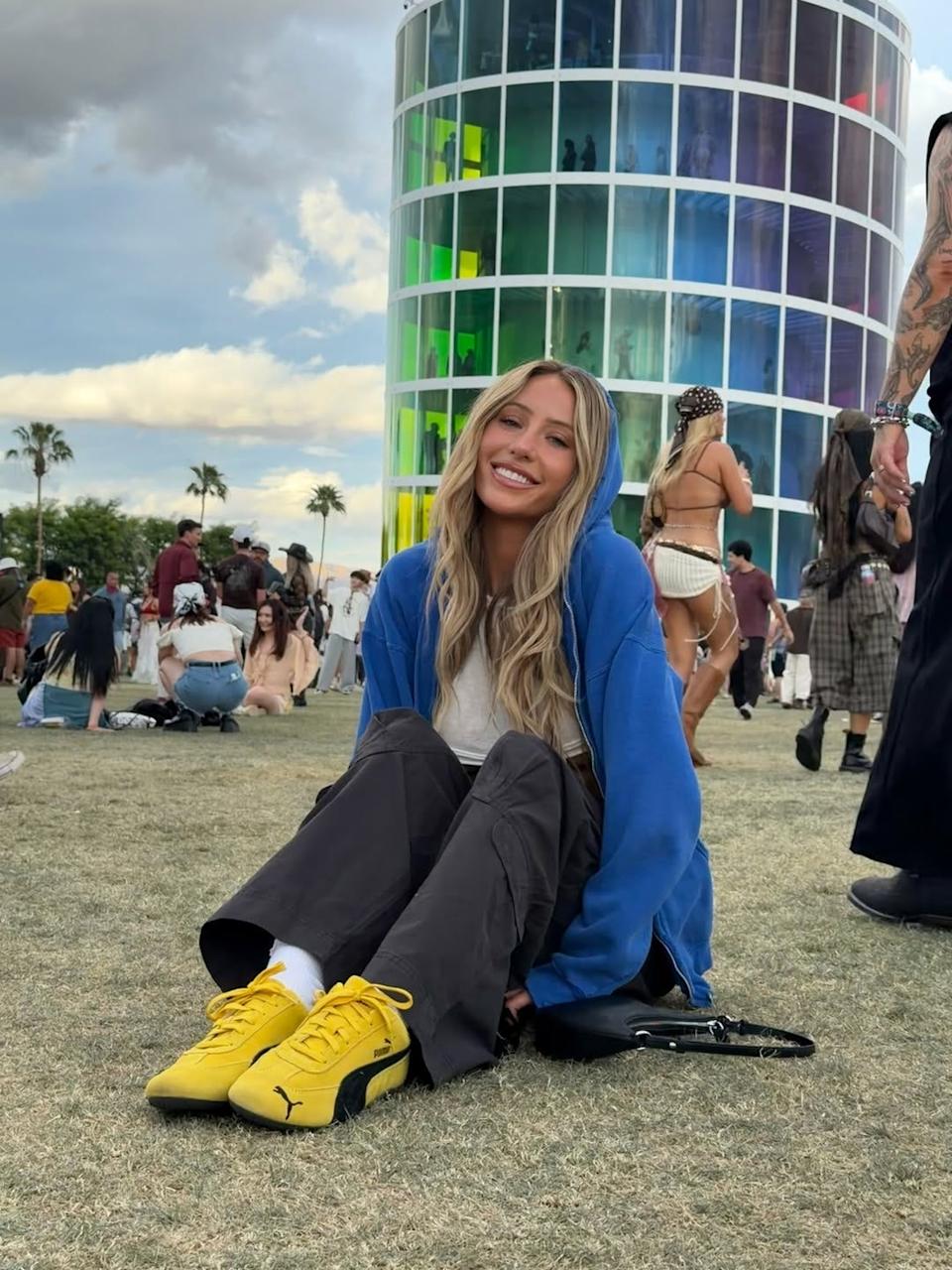 Photo credit: @alixearle