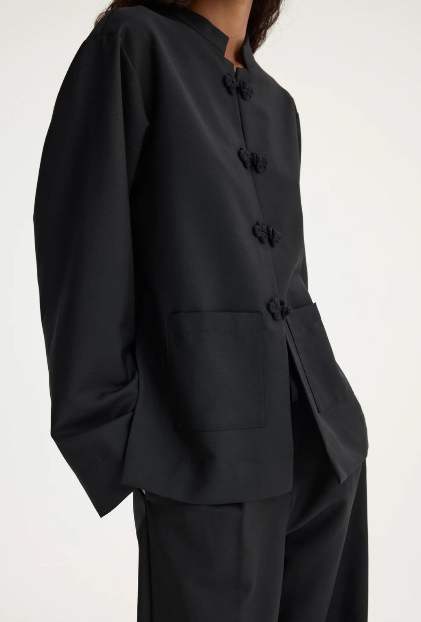 R&oacute;he, Pankou Closure Jacket