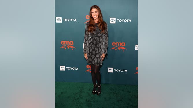 Shannon Elizabeth joined OnlyFans