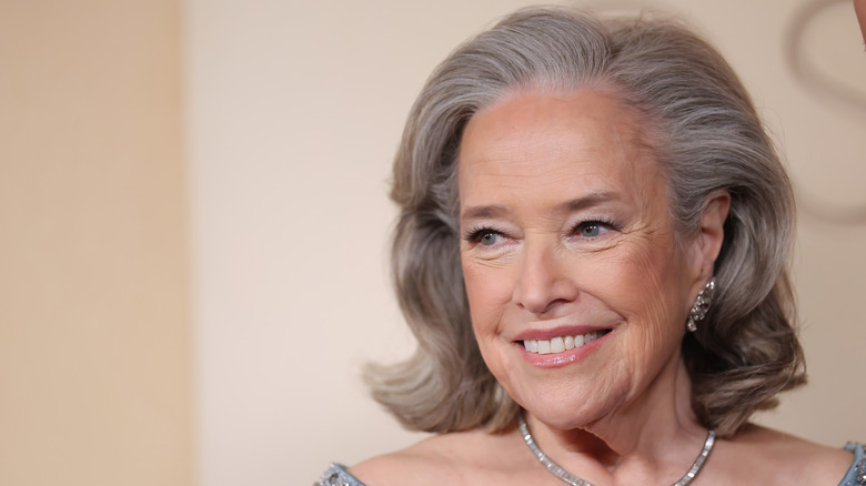 Kathy Bates after her weight loss smiling
