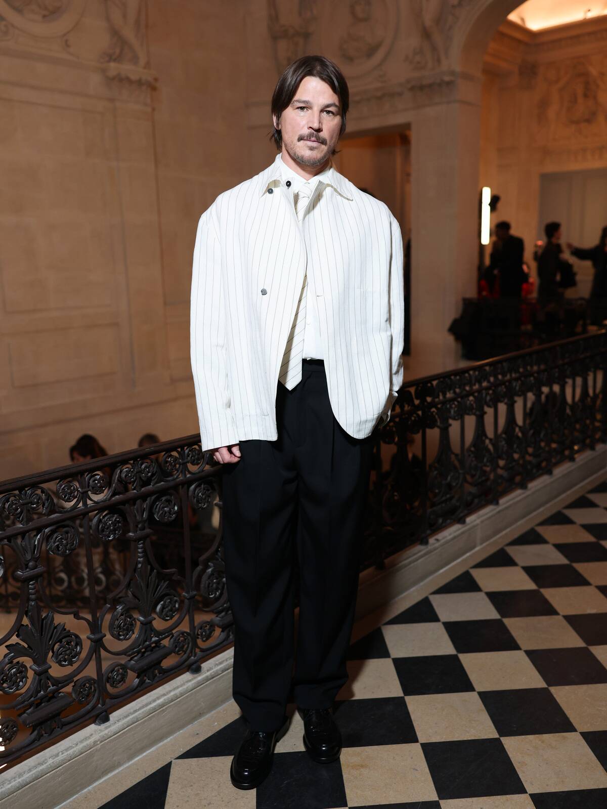 Jacquemus - Front Row - Paris Fashion Week - Menswear Fall/Winter 2026-2027