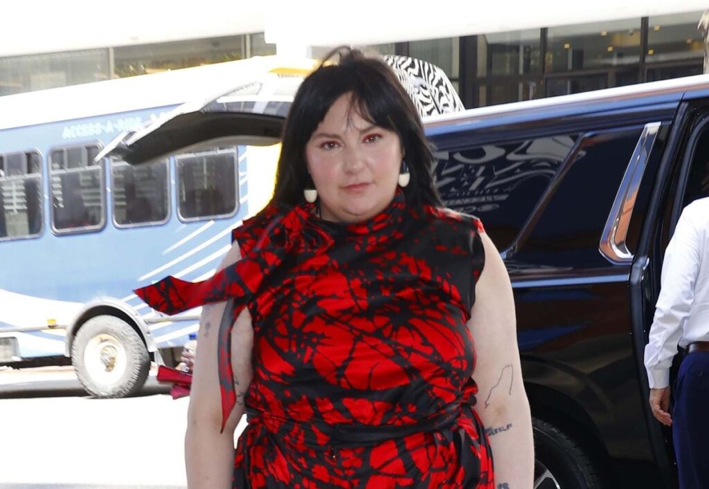 Lena Dunham brings back discourse with her new book, Famesick