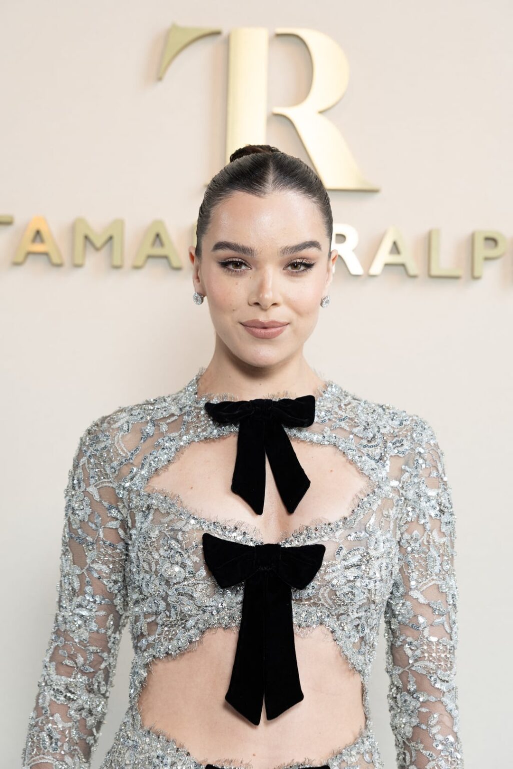 Hailee Steinfeld – attends Tamara Ralph Haute Couture F/W ’25/’26 show at Paris Fashion Week – Paris, France – July 7, 2025 Hailee Steinfeld - attends Tamara Ralph Haute Couture F/W '25/'26 show at Paris Fashion Week - Paris, France - July 7, 2025