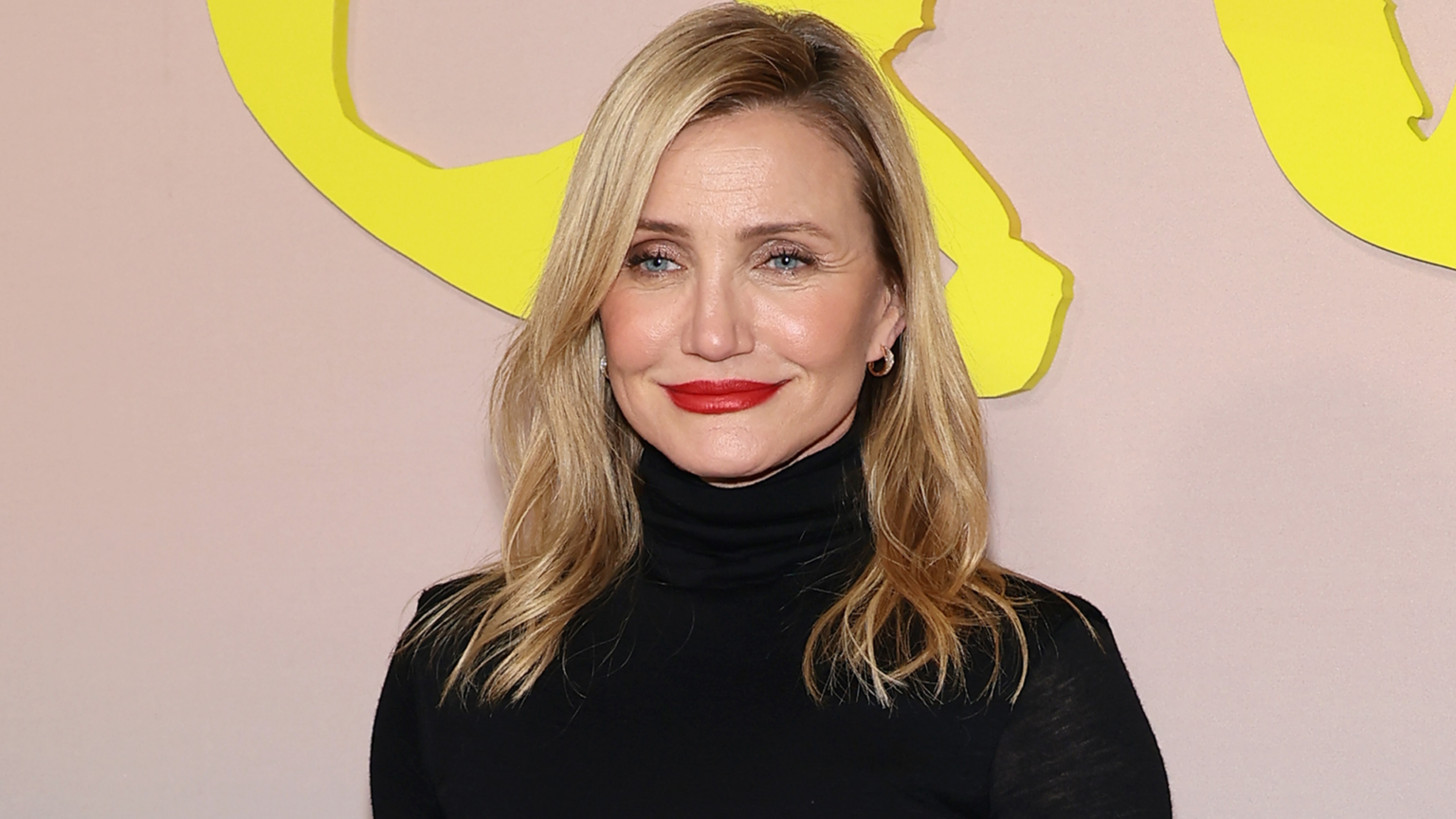 Cameron Diaz Doubles Down On the Unexpected Red Theory at the ‘Outcome’ Premiere Cameron Diaz styled a semi-sheer little black dress with accessories inspired by the red theory at the "Outcome" premiere
