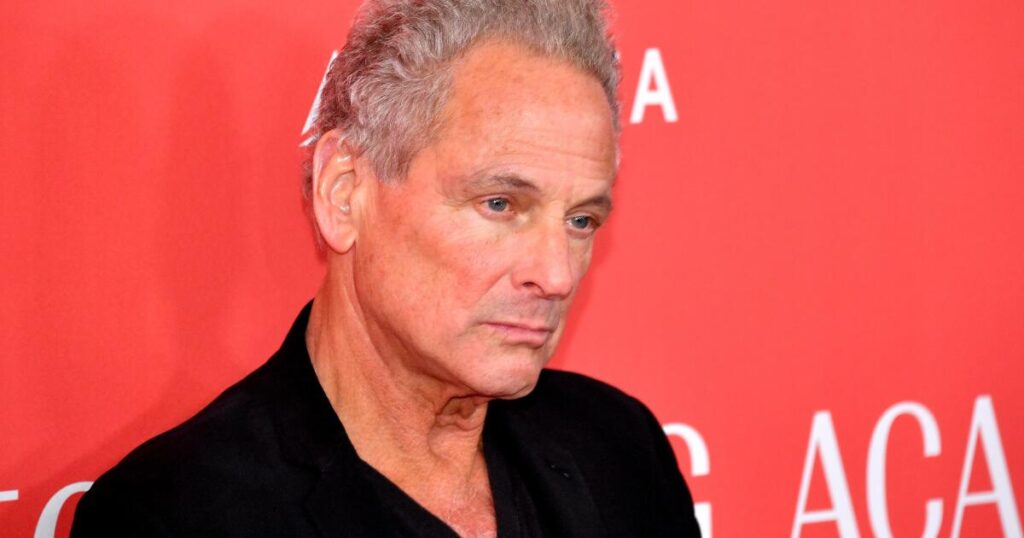 Lindsey Buckingham of Fleetwood Mac attacked by woman in Santa Monica