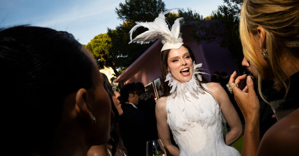 Shooting Stars at the amfAR Cannes Gala Shooting Stars at the amfAR Cannes Gala