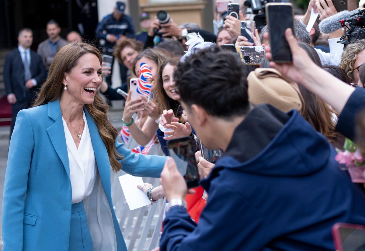 The Princess of Wales greeting thousands of fans in Reggio Emilia 