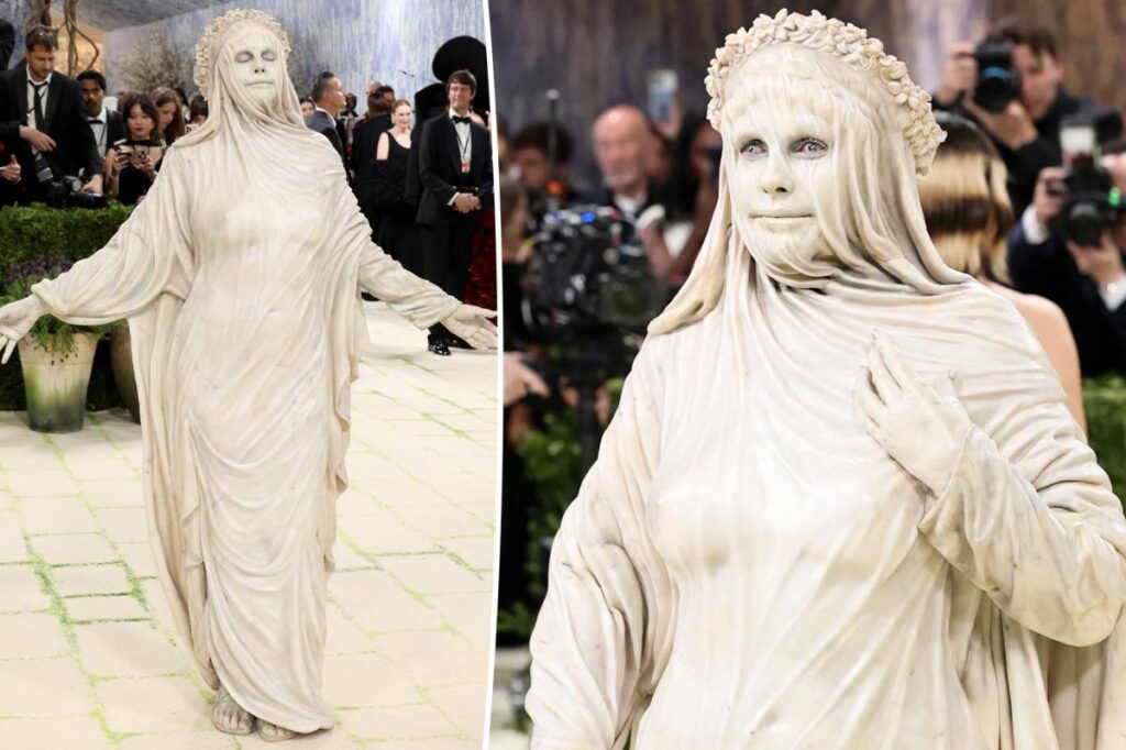 Heidi Klum is a marble statue on the Met Gala 2026 red carpet
