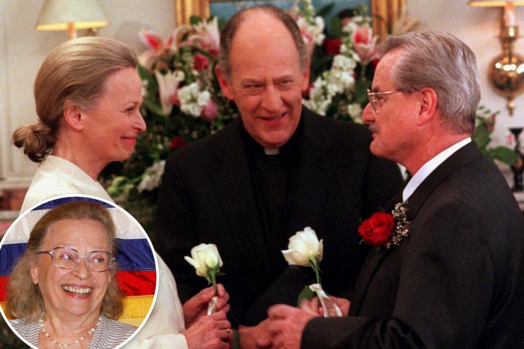 Bonnie Bartlett rejected William Daniels with three brutal words before embarking on 75-year marriage Bonnie Bartlett rejected William Daniels with three brutal words before embarking on 75-year marriage