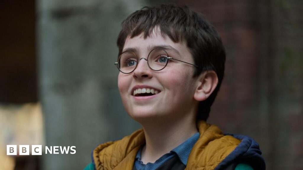 Dominic McLaughlin as Harry Potter in the new HBO Max Harry Potter series.