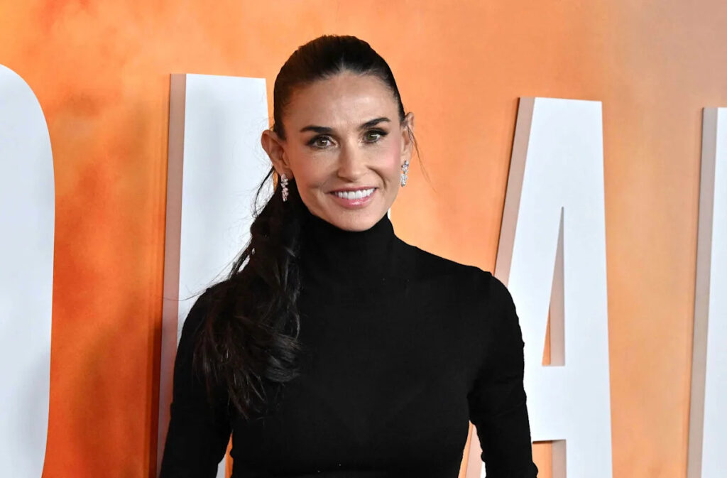 Demi Moore, 63, Poses in Leopard Print Bikini With Granddaughter Louetta in Mother’s Day Post Demi Moore, 63, Poses in Leopard Print Bikini With Granddaughter Louetta in Mother's Day Post