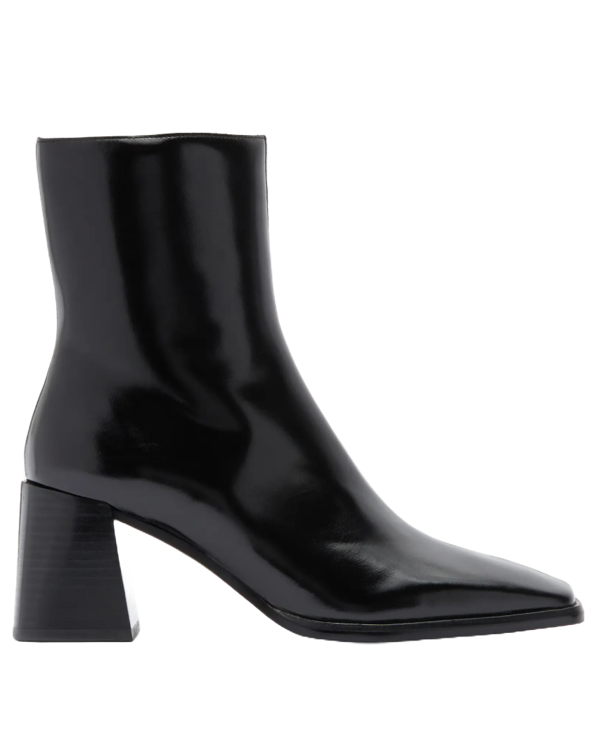 Sherpal Block Heel Booties