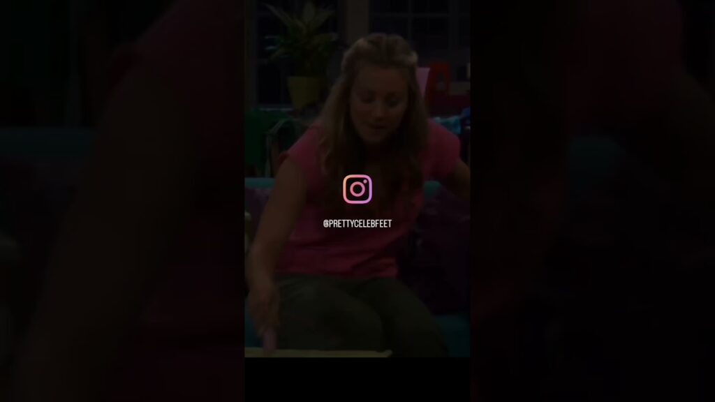 Kaley Cuoco's feet during the big bang theory scene!