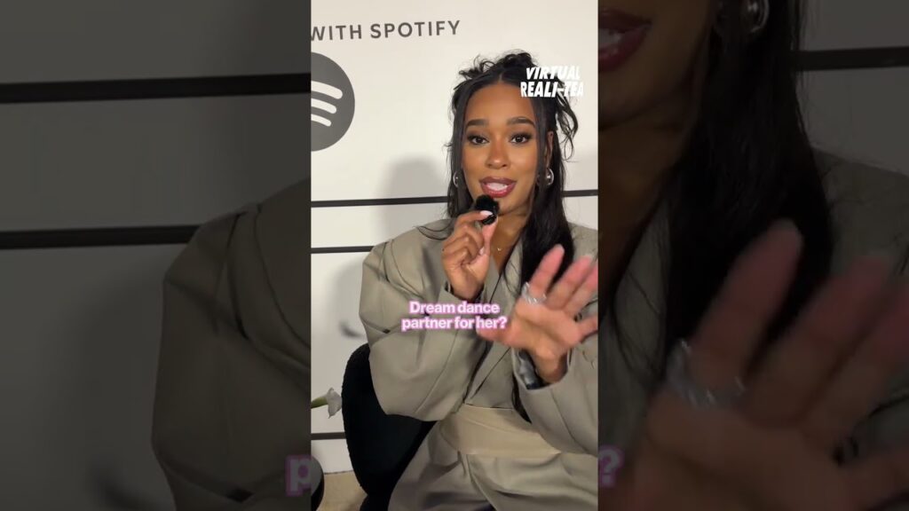 Excited to see Mia Calabrese cheer on bestie Ciara Miller in the DWTS | Virtual Reali-Tea #shorts