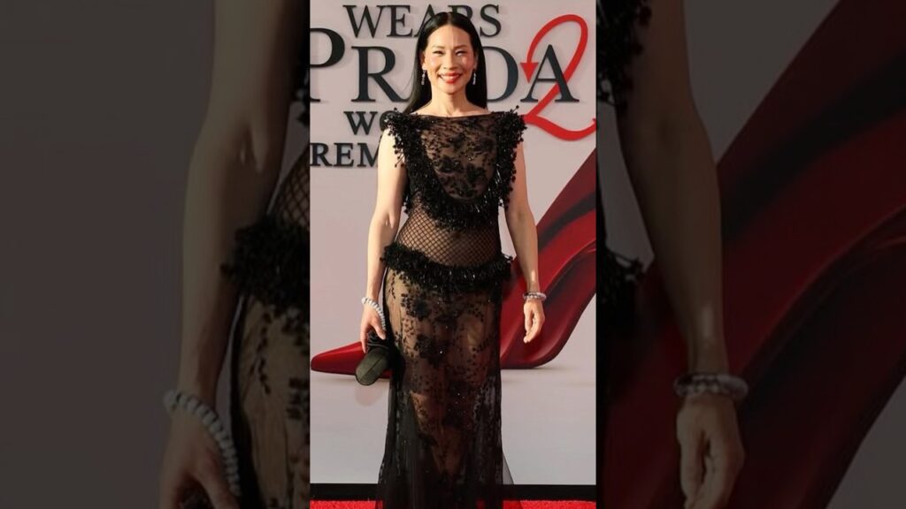 Lucy Liu in Georges Hobeika FW26 at «The Devil Wears Prada 2» premiere in New York #lucyliu