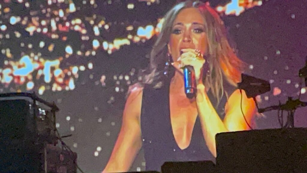 Before He Cheats .. backstage at a private event with Carrie Underwood