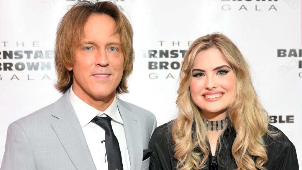 Anna Nicole Smith's Daughter Dannielynn Birkhead Debuts "Goth-Rock" Look at Kentucky Derby 2026