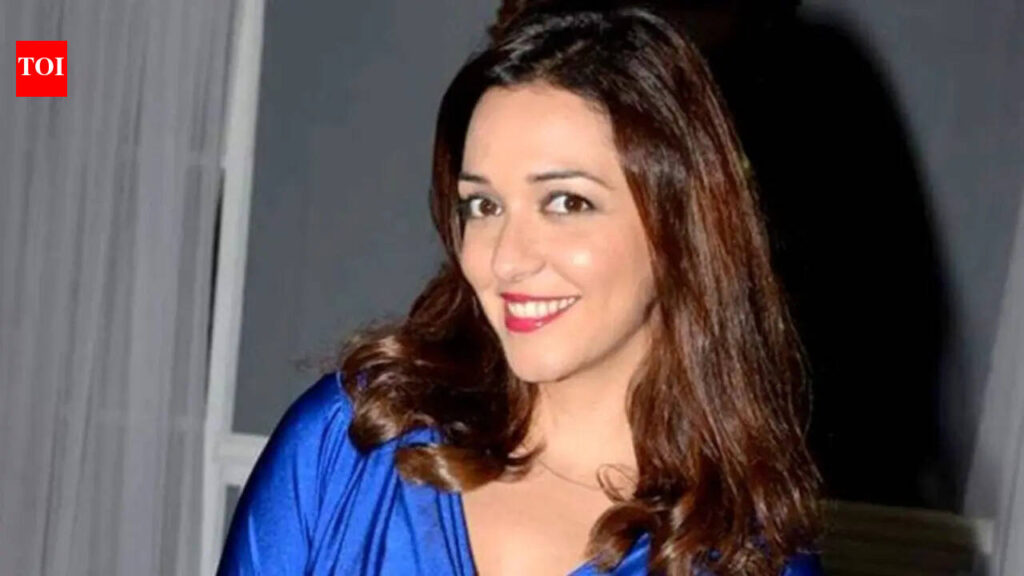 Nauheed Cyrusi: 'Faltu mein they add kissing scenes,' says Nauheed Cyrusi about doing less acting work: 'Producer holds 25 percent of payment' | Hindi Movie News