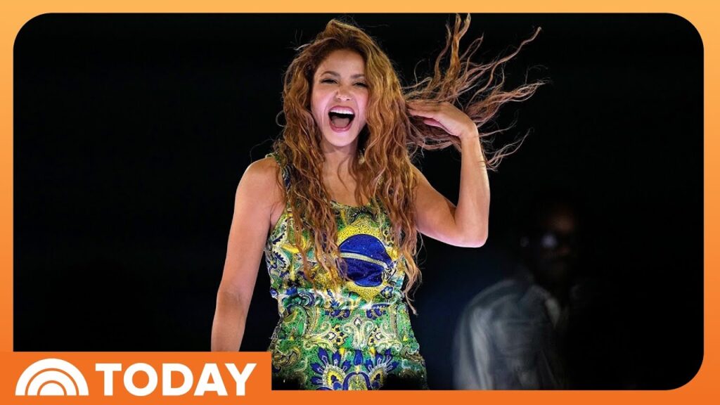 Shakira Performs for 2 Million Fans on Brazil's Copacabana Beach