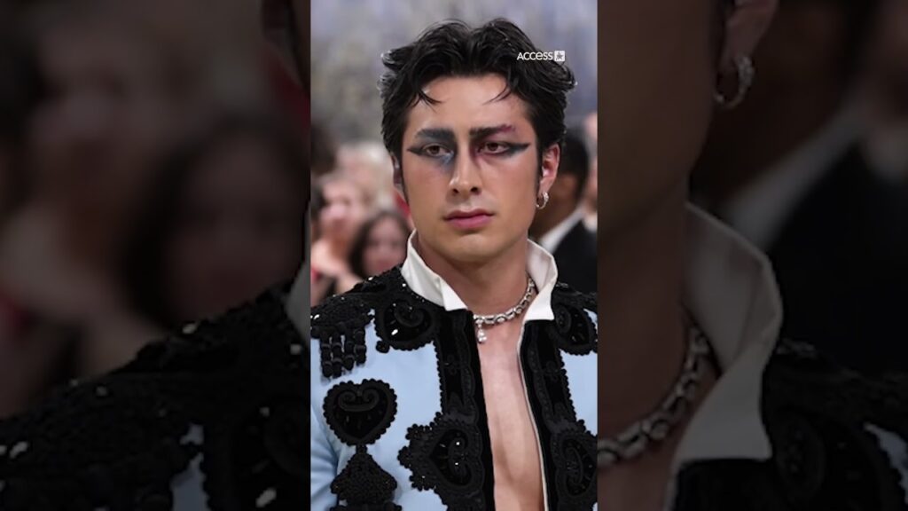 #HudsonWilliams and #ConnorStorrie brought the heat to the #MetGala