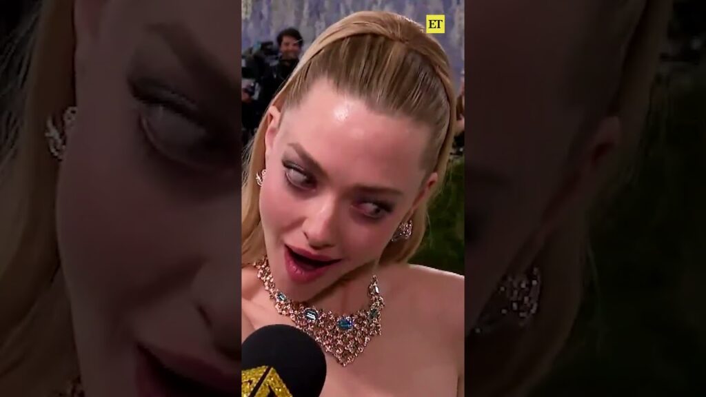 The way we're always manifesting 'Mamma Mia! 3' with #amandaseyfried.