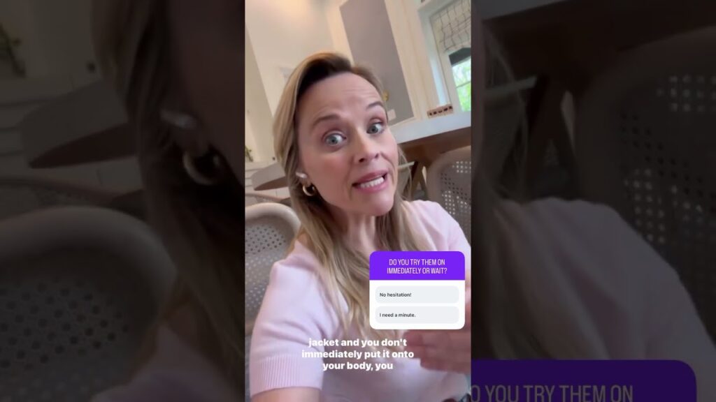 Reese Witherspoon gains a pair of boots (part 1)