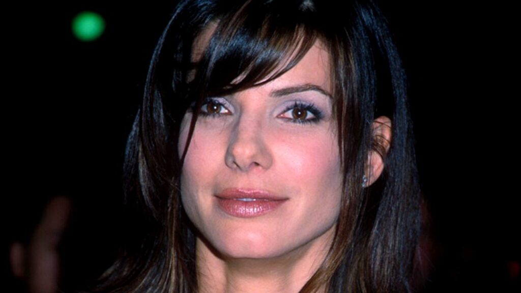Sandra Bullock 🔥 Stockings,Pantyhose, Tights, Bikini, Nylon,Lingerie, Bodysuit, Mini Skirt, Panties
