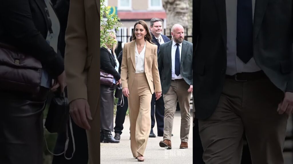 Strut in style. ✨ Catherine, Princess of Wales, arrives at the University of East London. (📸: Getty)