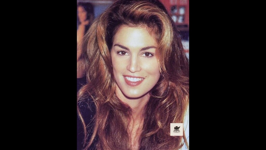 Effortless waves, iconic brows, unstoppable confidence—channel your inner Cindy Crawford.