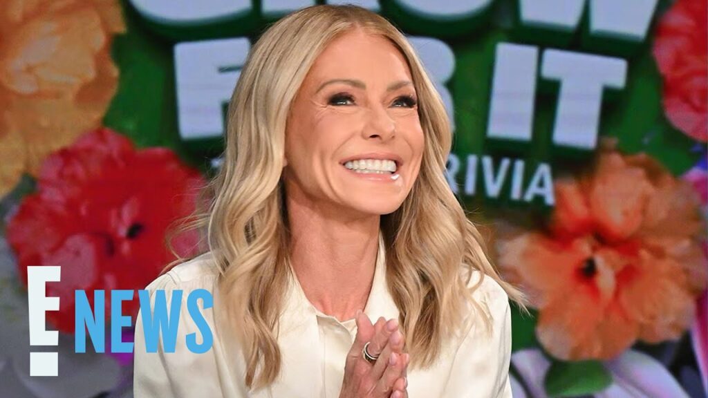 Kelly Ripa Reacts to Son Joaquin Getting McDonald's for Mother's Day | E! News