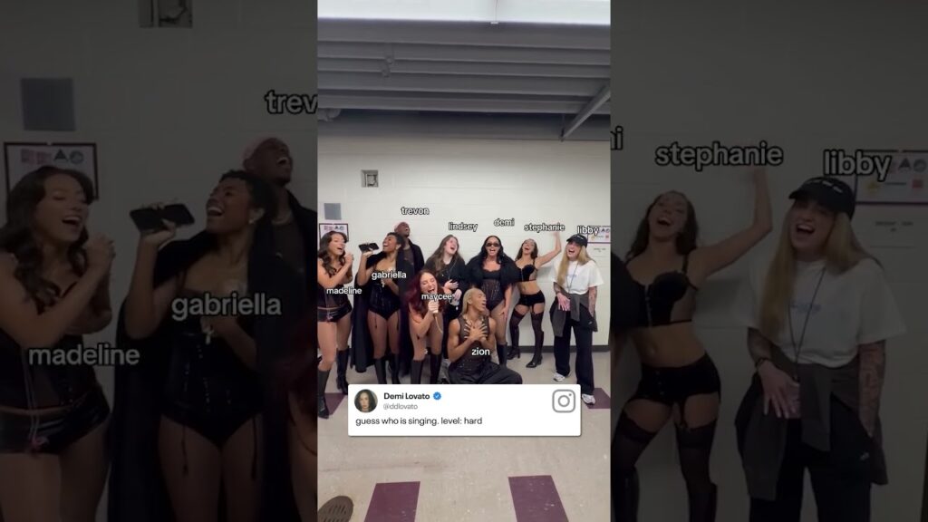 We could be wrong, but we think it’s Demi?π (π₯: Instagram/ddlovato) We could be wrong, but we think it's Demi?π (π₯: Instagram/ddlovato)