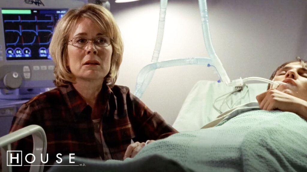 This Helicopter Parent Will Get Her Own Son Killed | House M.D.