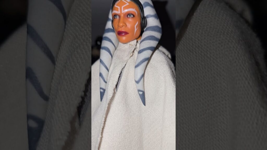 Ahsoka Tano #ahsokatano #rosariodawson #ahsoka #starwars #fabsfigures #hottoys #disney