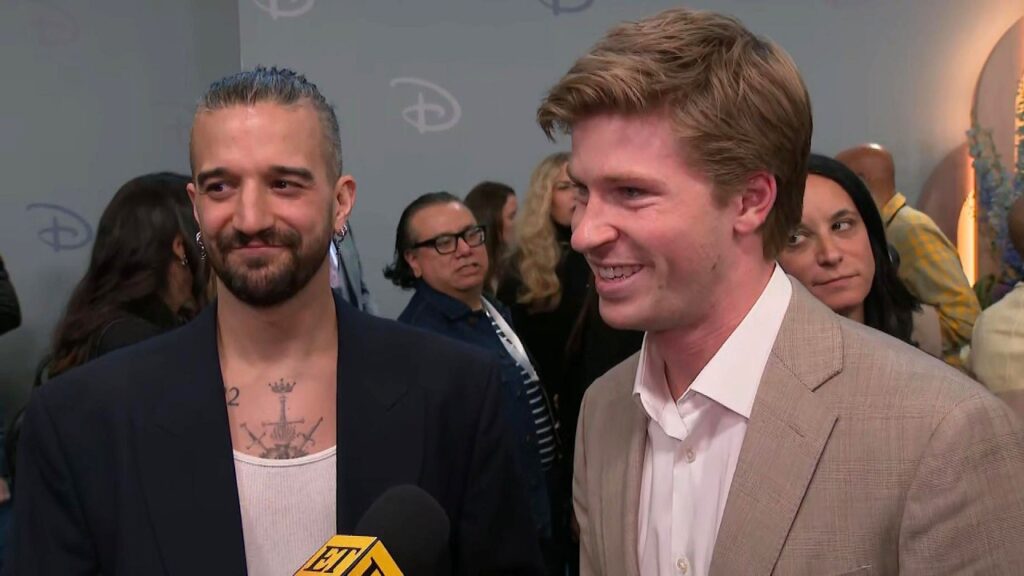 DWTS: Robert Irwin and Mark Ballas on Teaming Up for ‘The Next Pro’ Search (Exclusive) DWTS: Robert Irwin and Mark Ballas on Teaming Up for 'The Next Pro' Search (Exclusive)