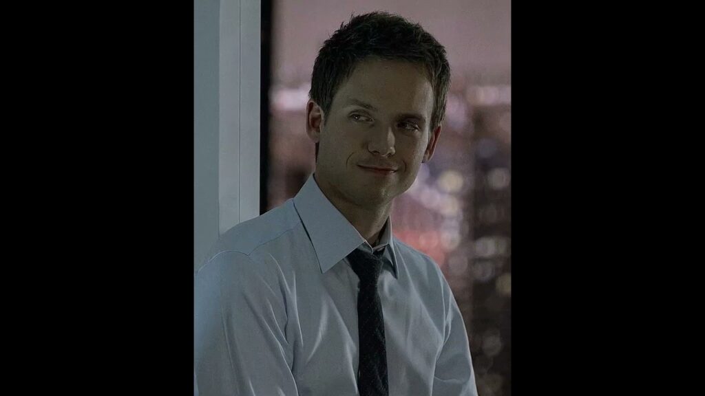 Mike Ross Proves He's the Smartest Guy in the Room. | Suits S01EP04 | @Desert-N