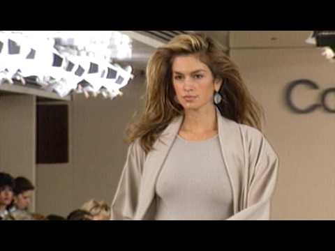 Calvin Klein Spring 1992 (With Cindy Crawford and Christy Turlington) | Archival fashion runway Calvin Klein Spring 1992 (With Cindy Crawford and Christy Turlington) | Archival fashion runway