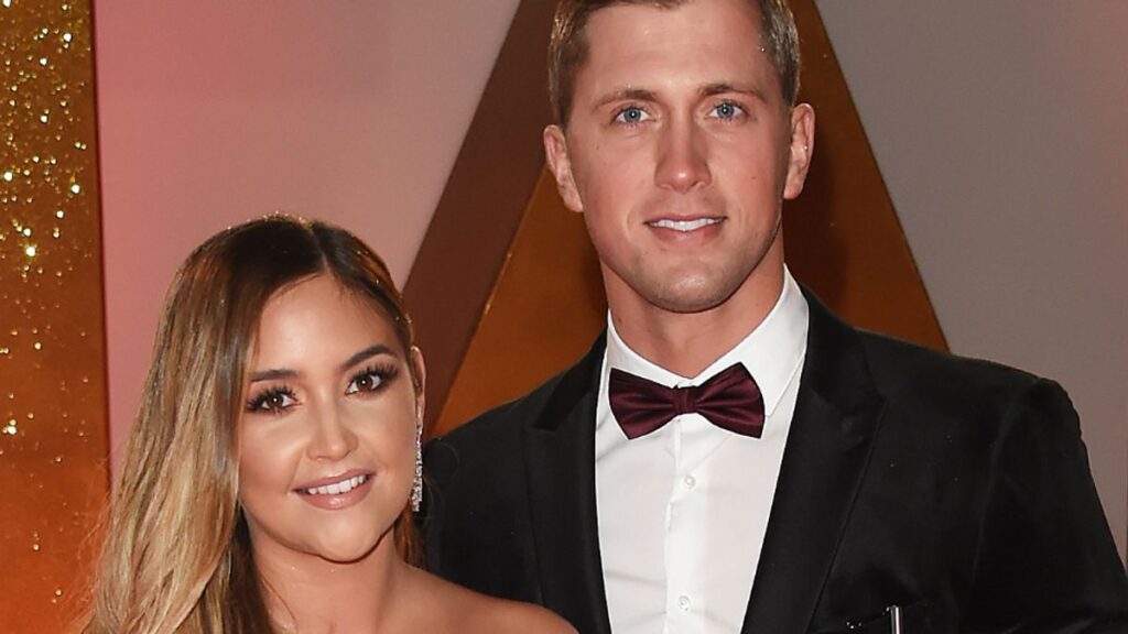 Dan Osborne shares heartbreaking post after splitting from EastEnders’ Jacqueline Jossa Daily Mirror