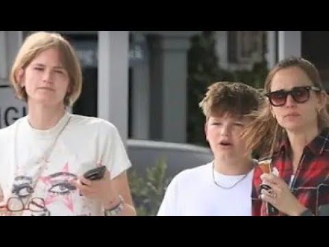 Jennifer Garner was SEEN With her and Ben Affleck’s Kids During Mother’s Day Weekend Jennifer Garner was SEEN With her and Ben Affleck's Kids During Mother’s Day Weekend