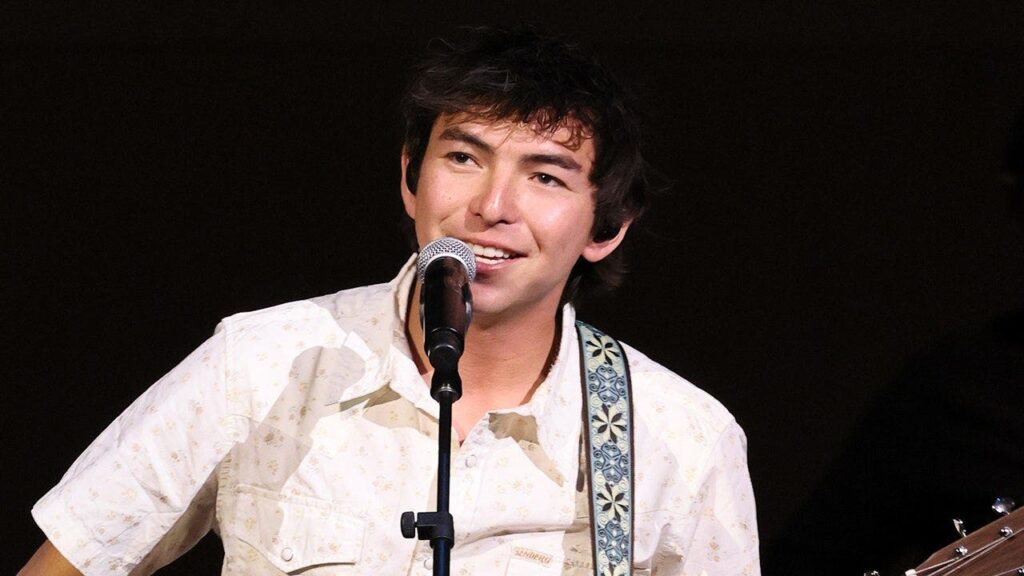 Country music sensation Wyatt Flores shocks internet with new song, unexpected collaboration Country music sensation Wyatt Flores shocks internet with new song, unexpected collaboration